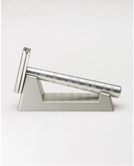 Henson Razor Stand