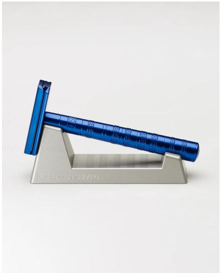 Henson Razor Stand