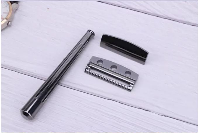 Yaqi Katana /Globe Trotter Single Edge Razor
